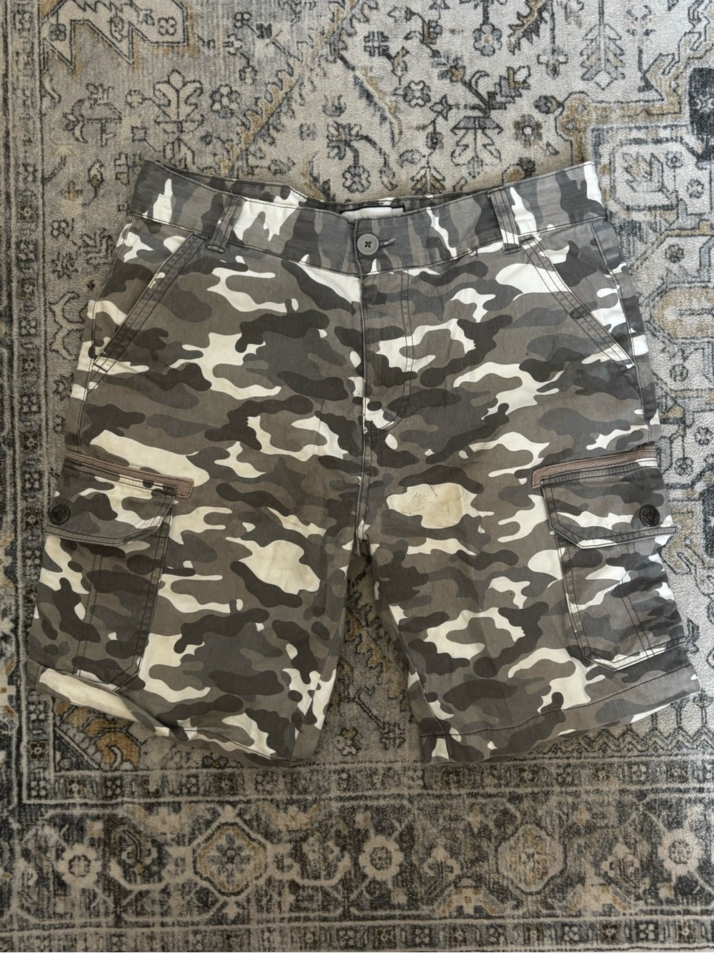 Men's Camo Cargo Shorts - Gray Camo